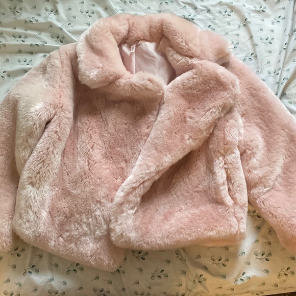 Victoria’s Secret Pnk Faux Fur Coat. size S, price negotiable, Orig. $124.50 - Picture 1 of 5